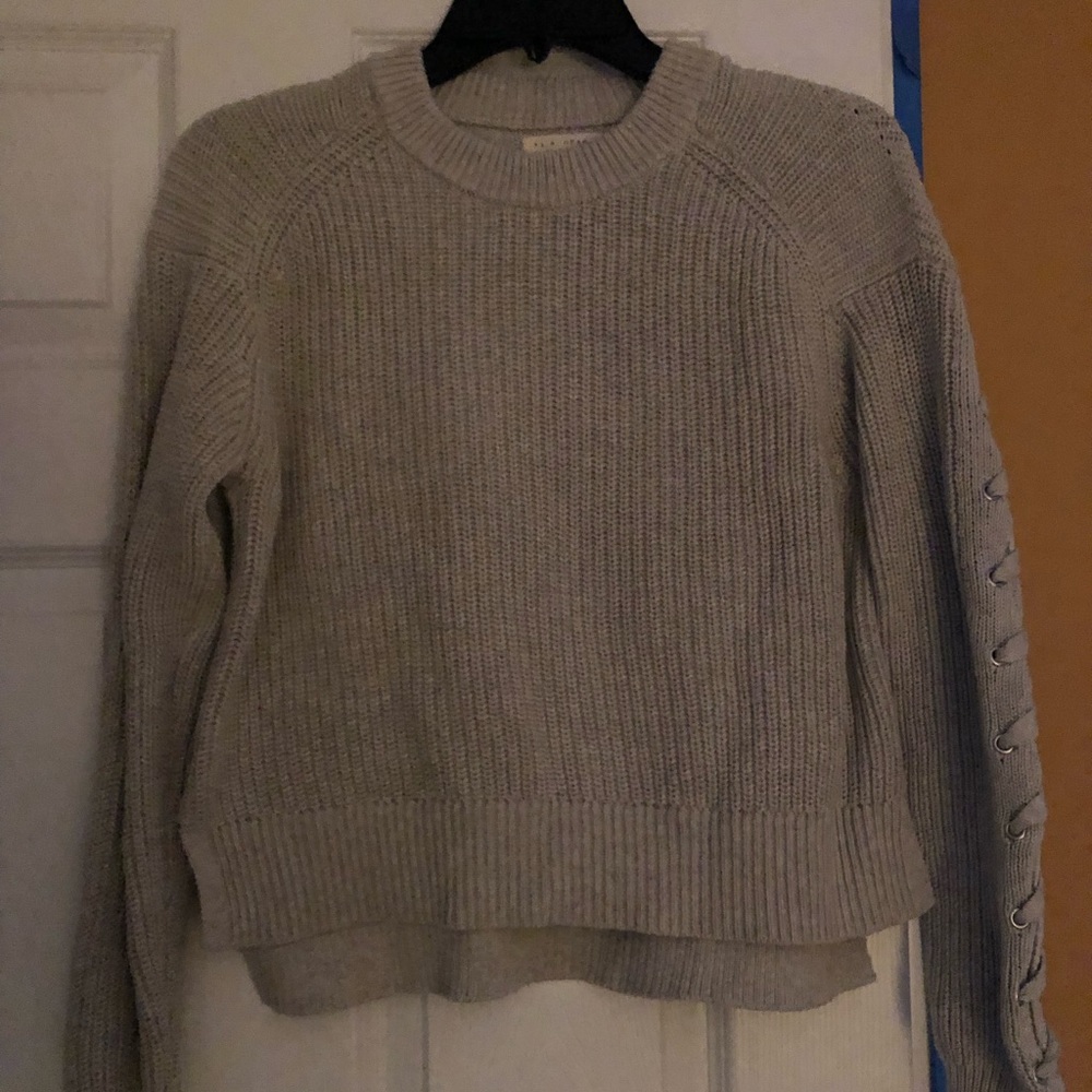 LA Hearts light gray ribbed sweater size XS